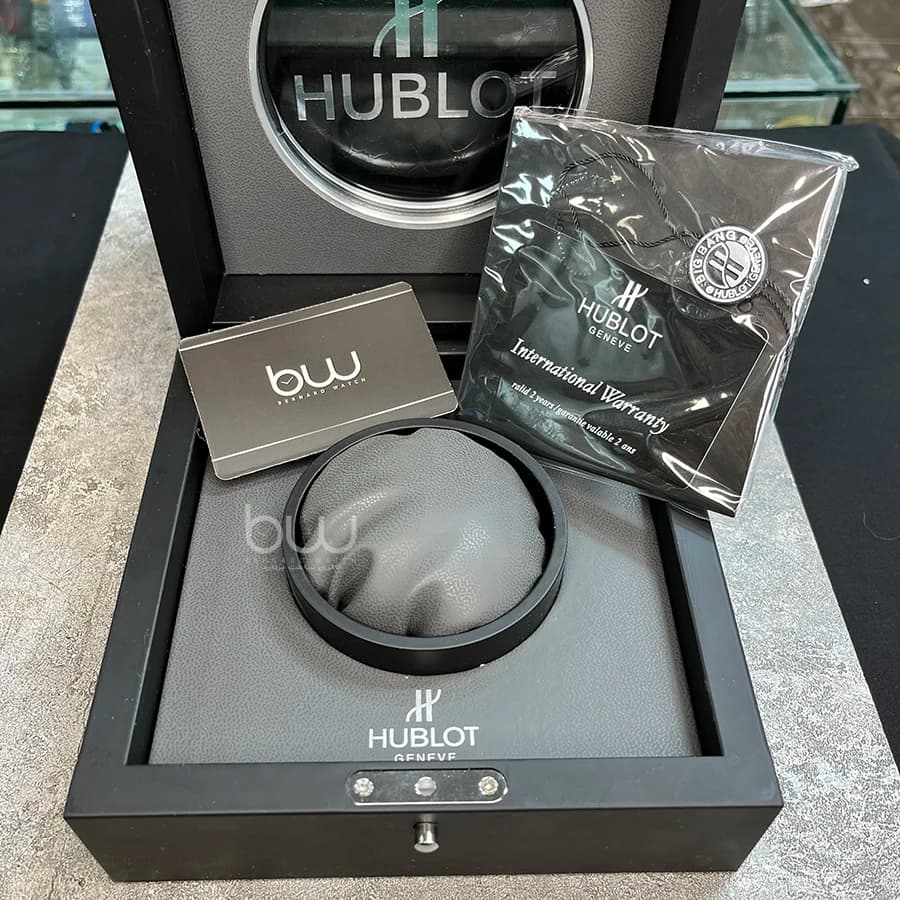 جعبه اورجینال ساعت مچی هابلوت HUBLOT — تصویر ۳