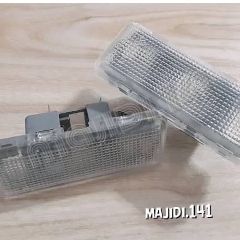 چراغ داخل صندوق عقب پراید 141، 111 و هاچبک