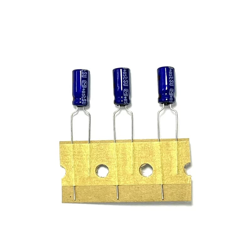 خازن 22 میکروفاراد 25 ولت ژاپنی Panasonic — تصویر ۲