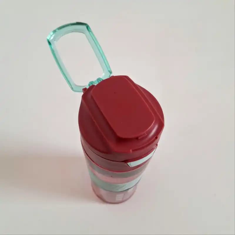 قمقمه اورجینال ورزشی leejo ضامن دار 850 میلی — تصویر ۶