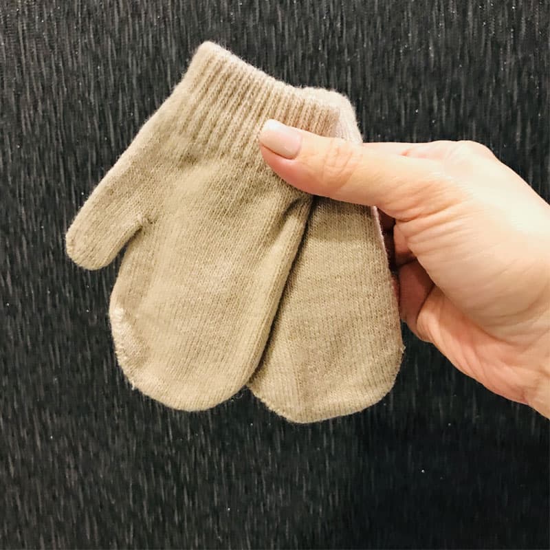 دستکش بافتنی نوزادی برند CA مناسب 2-6 ماه — تصویر ۵