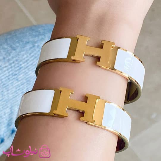 دستبند زنانه هرمس مدل پهن رنگ سفید کد 3991 — تصویر ۲