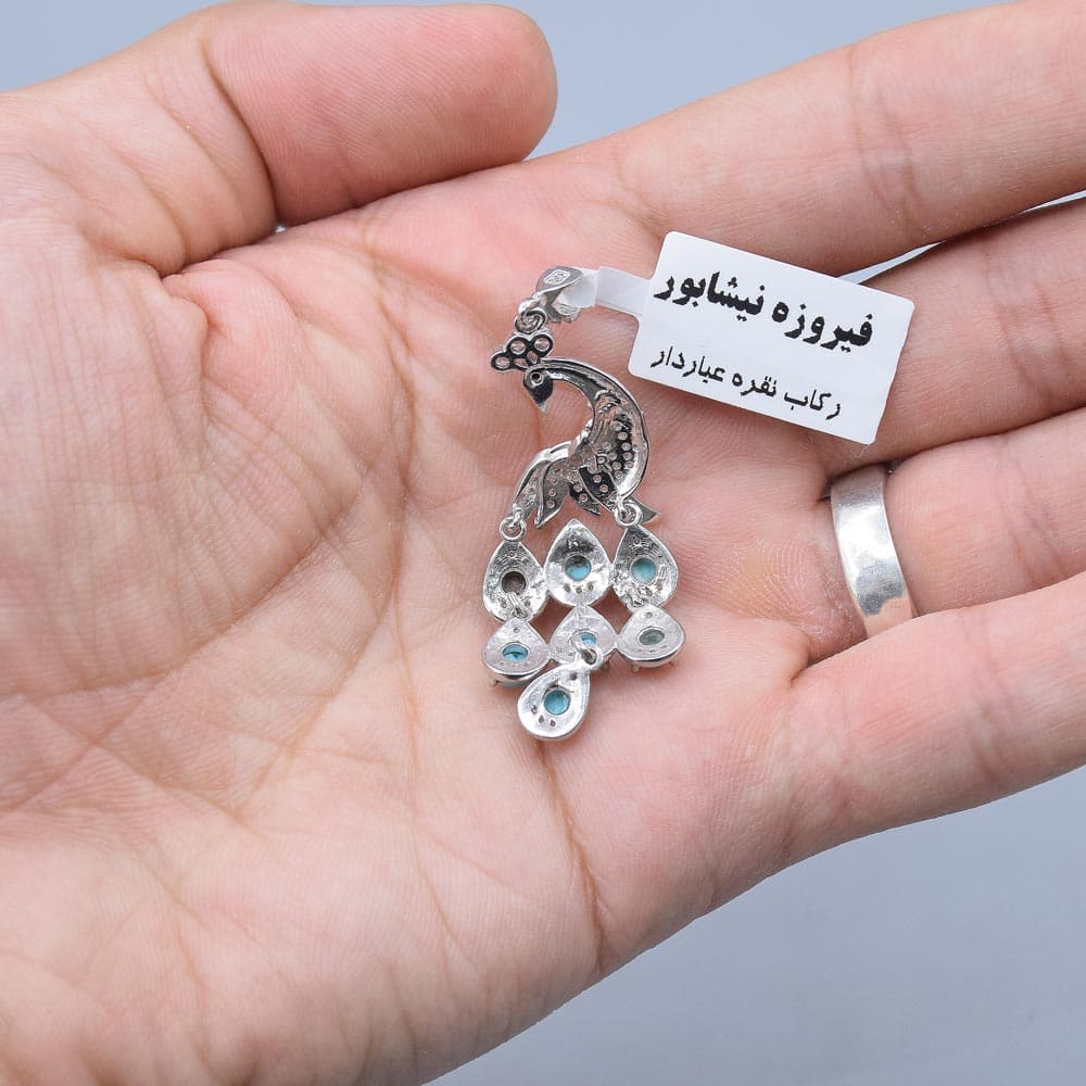 گردن آویز طرح طاووس فیروزه نیشابور «کد 5814» — تصویر ۳