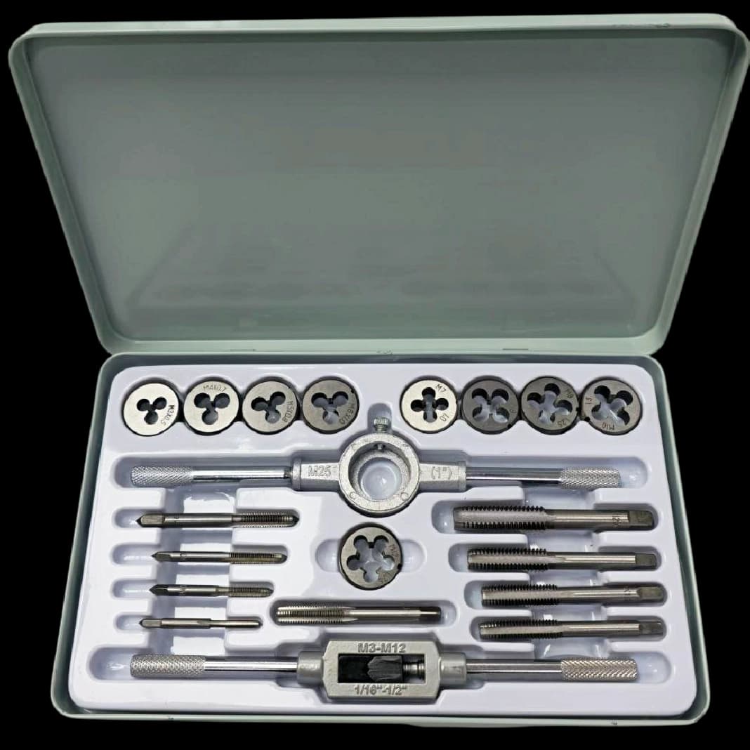جعبه حدیده و قلاویز 20 پارچه 3 تا 12 CRASMAN