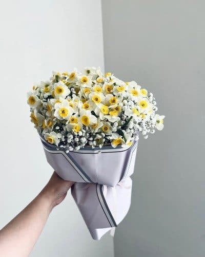 چگونه می‌توانم گل نرگس را برای باکس گل آنلاین از تهران خریداری کنم؟