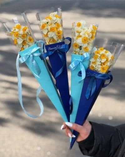 از کجا میتوانم گل نرگس شیک را به صورت اینترنتی از تهران بخرم؟