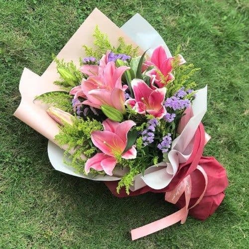 آیا گل لیلیوم و اورینتال برای جشن تولد آقا مناسب است؟
