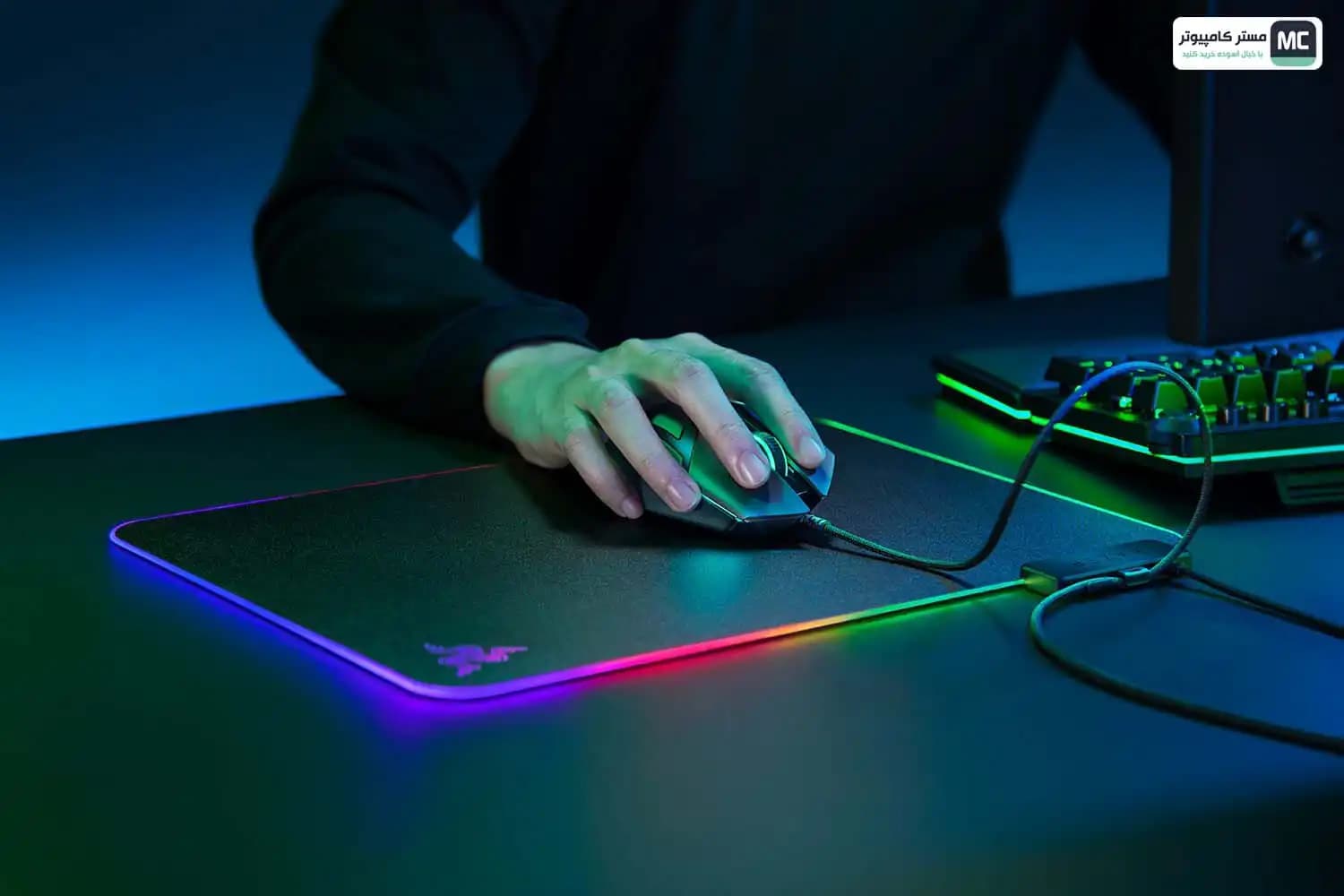 موس پد گیمینگ ریزر Firefly V2 — تصویر ۳