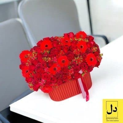 ارسال گل طبیعی برای طلا فروشی های بازار تهران