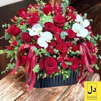 ارسال گل طبیعی برای خرازی های بازار بزرگ تهران