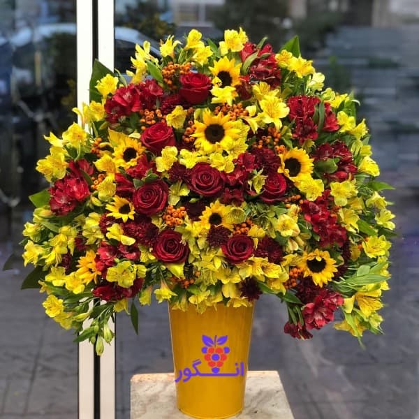 باکس گل مناسبتی میانا