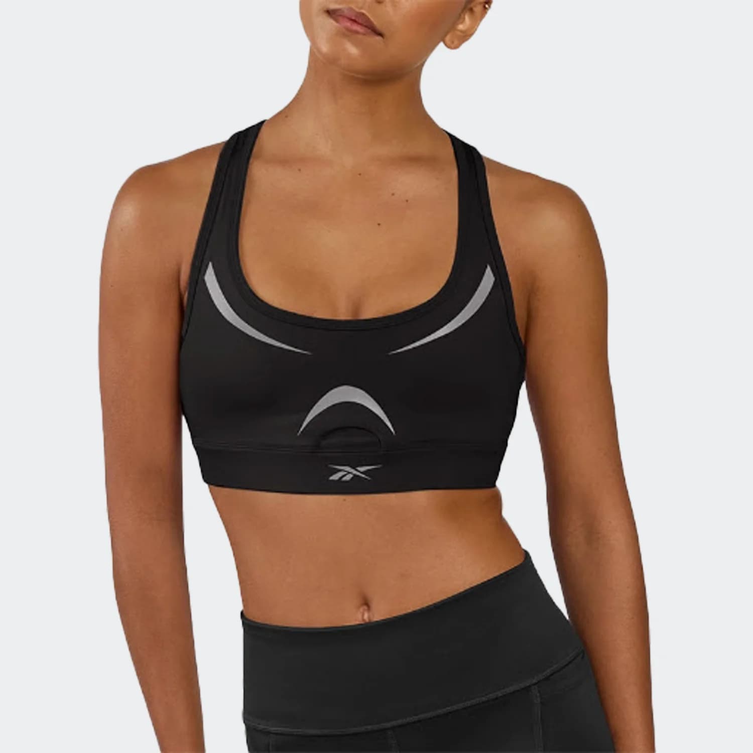 نیم تنه زنانه ریباک مدل Lux Metallic Women’s Running Sports Bra — تصویر ۳