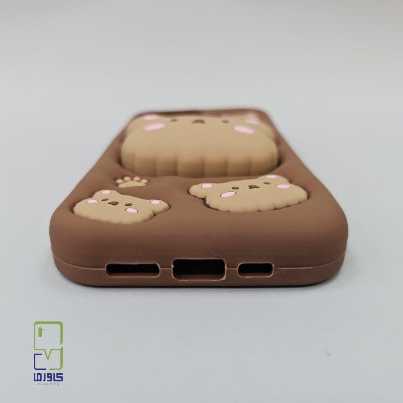 قاب فانتزی گوشی آیفون 15پرو| طرح خرس کوچولو کد 02|iphone 15 pro — تصویر ۶