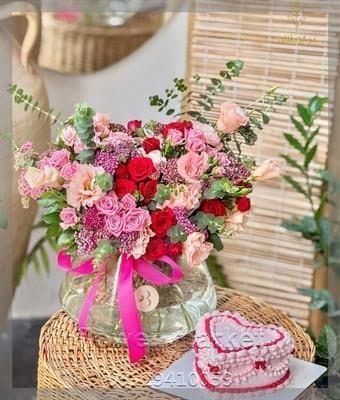 گلفروشی نزدیک هروی مطب دکتر