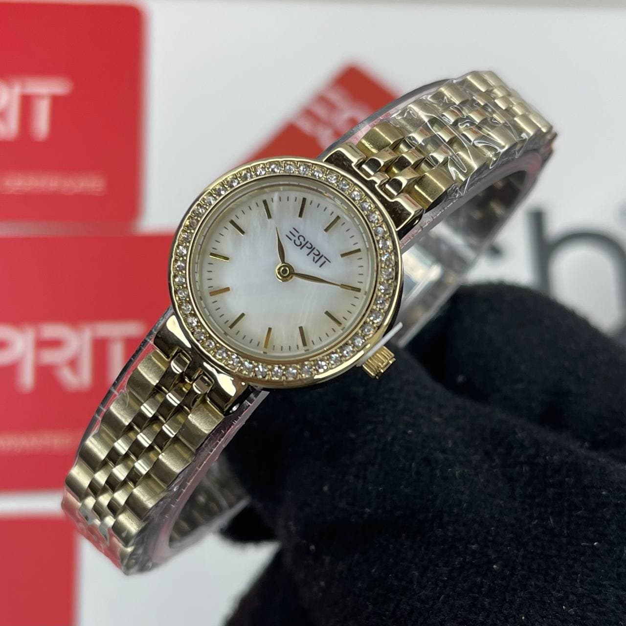 ساعت زنانه اسپریت ESPRIT دور نگین موتور ساخت ژاپن کیفیت عالی استیل 316 رنگ ثابت کد 1922834 — تصویر ۴