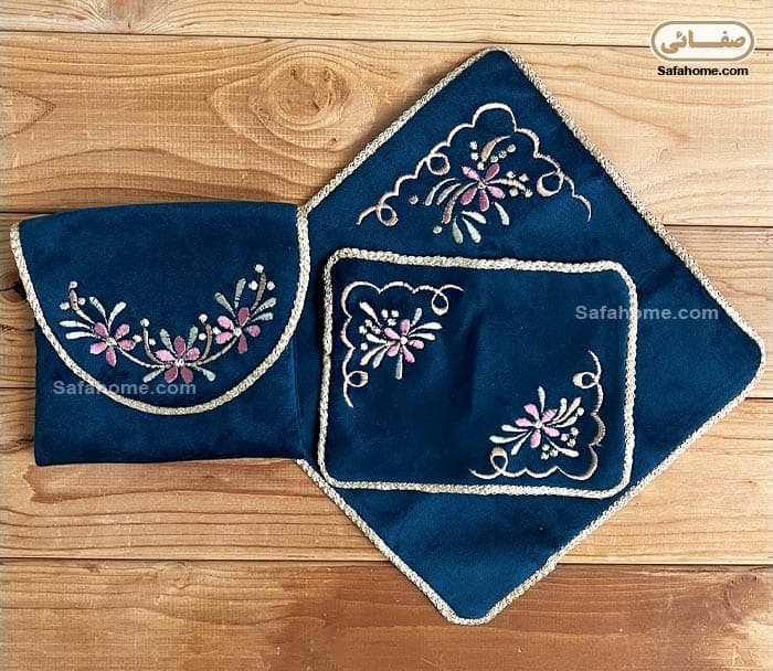 جانماز کیفی گلدوزی برجسته ملیسا سورمه ای کد 4
