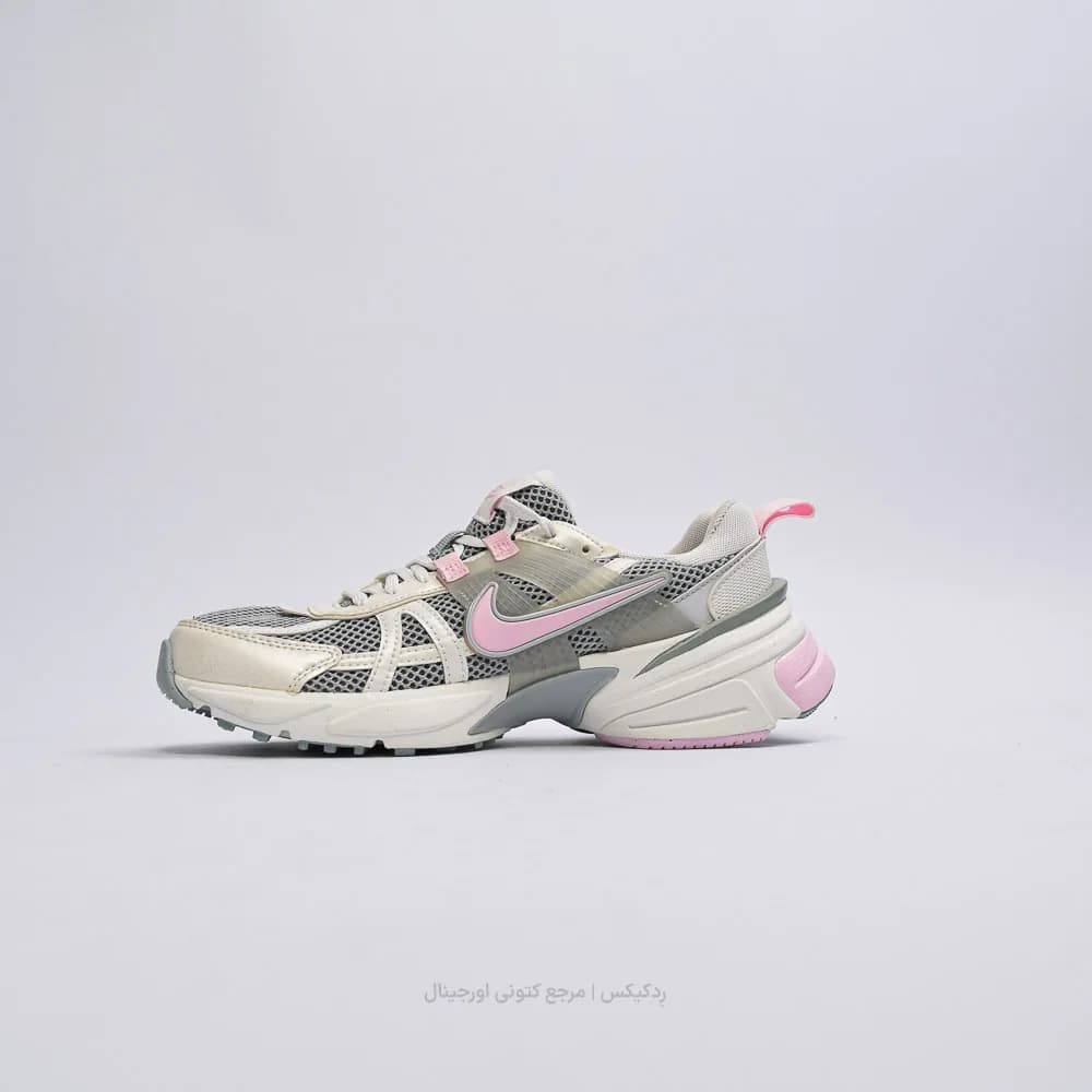 کتونی Nike مدل V2K Run – HQ4046-001 — تصویر ۲