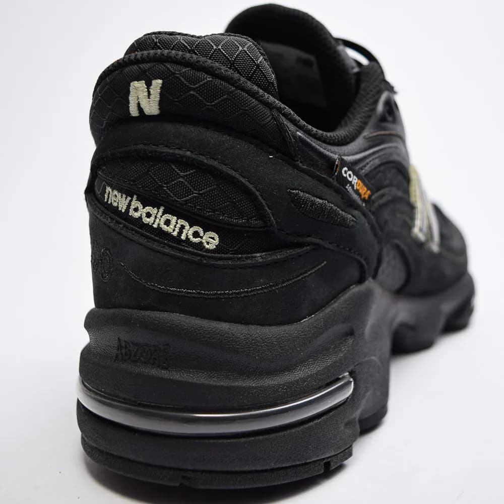 کتونی New Balance مدل 1000 Cordura – M1000BBV — تصویر ۵