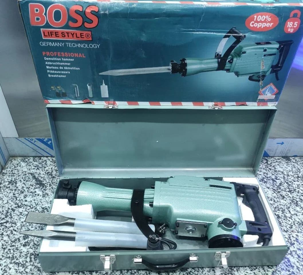 تخریب ۱۸/۵ کیلویی باس مدل boss-18.5