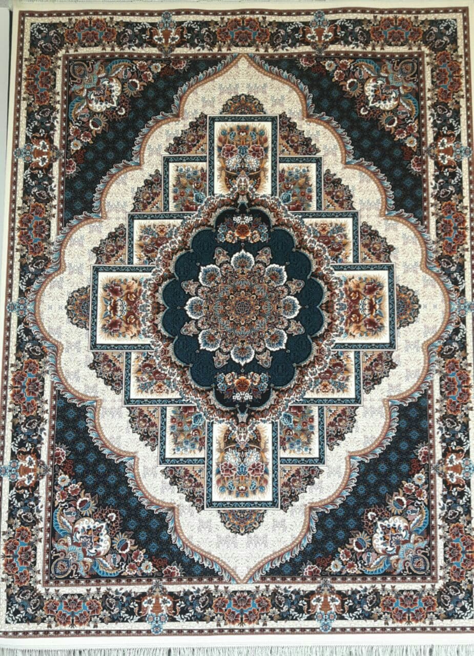 فرش ۷۰۰ شانه نقشه ناردون زمینه کرم