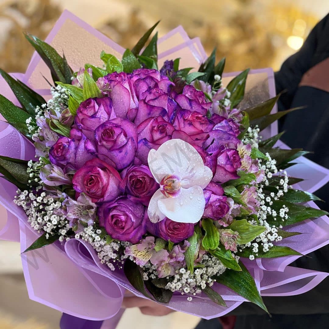 دسته گل بنفشه — تصویر ۲