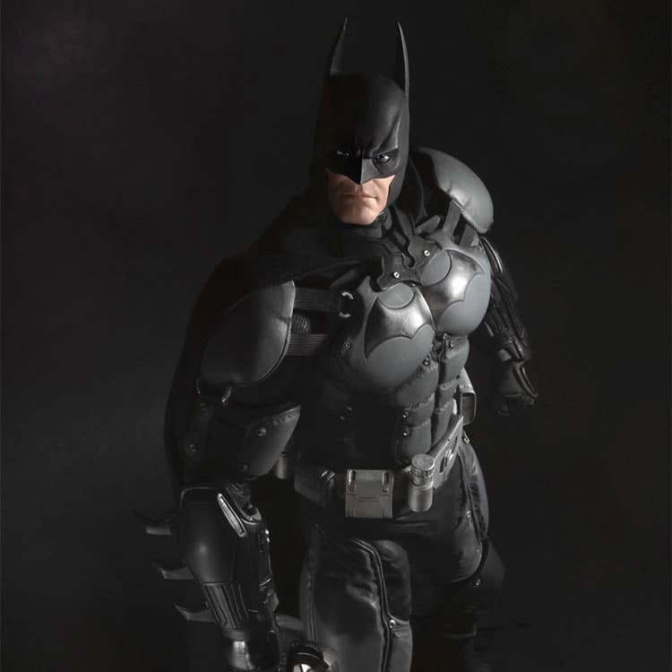اکشن فیگور NECA Batman Arkham Origins — تصویر ۶