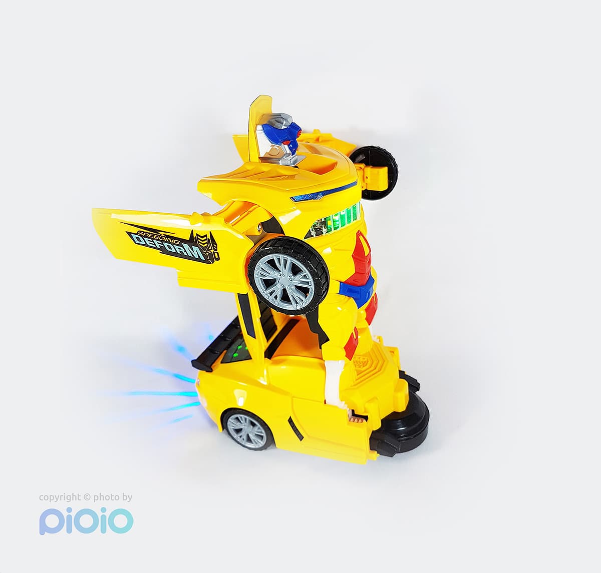 ماشین تبدیل شونده به ربات