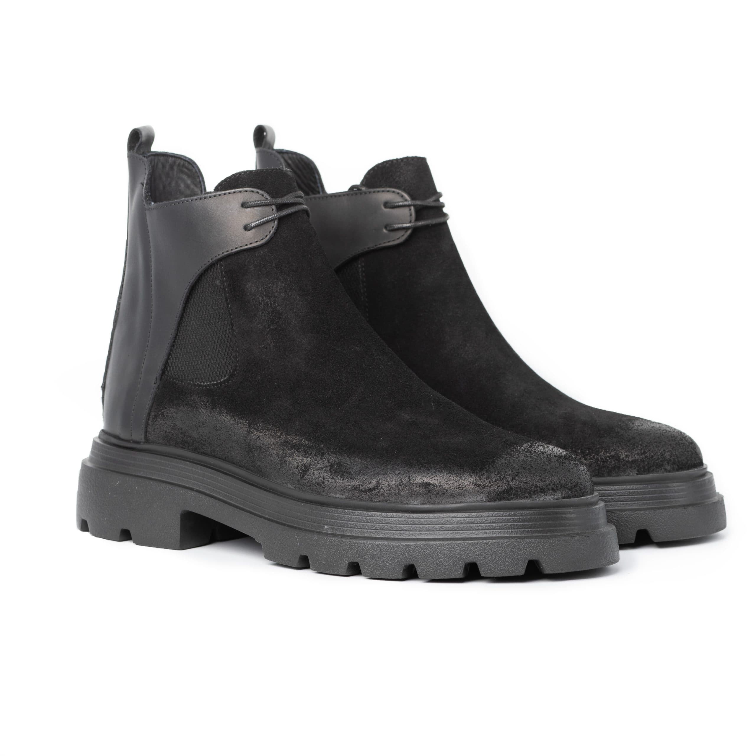 بوت مردانه چرم طبیعی مدل Men’s Boots 07 | سیلوا چرم — تصویر ۳