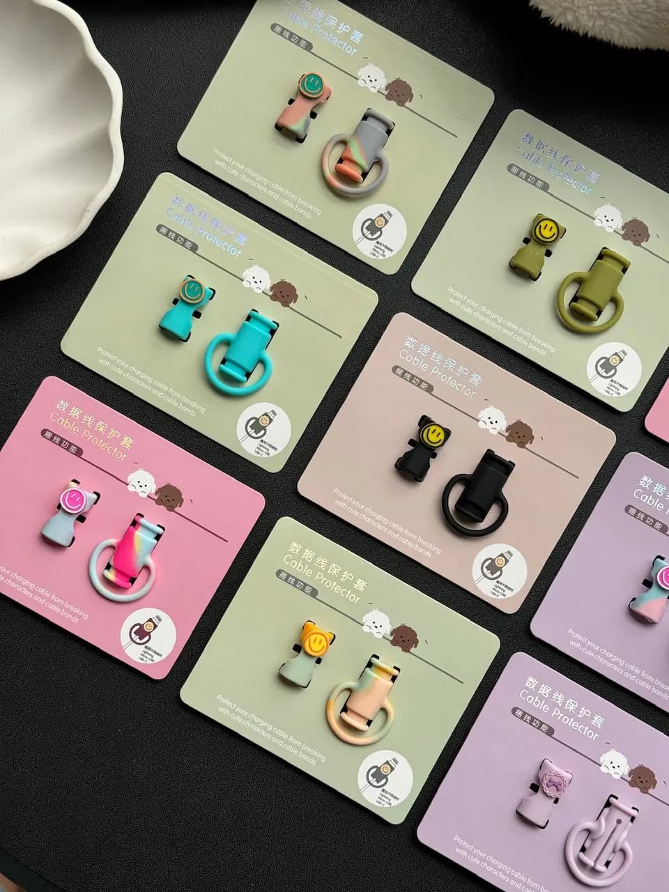 محافظ کابل سیلیکونی طرح Smile (کدa0109) — تصویر ۷