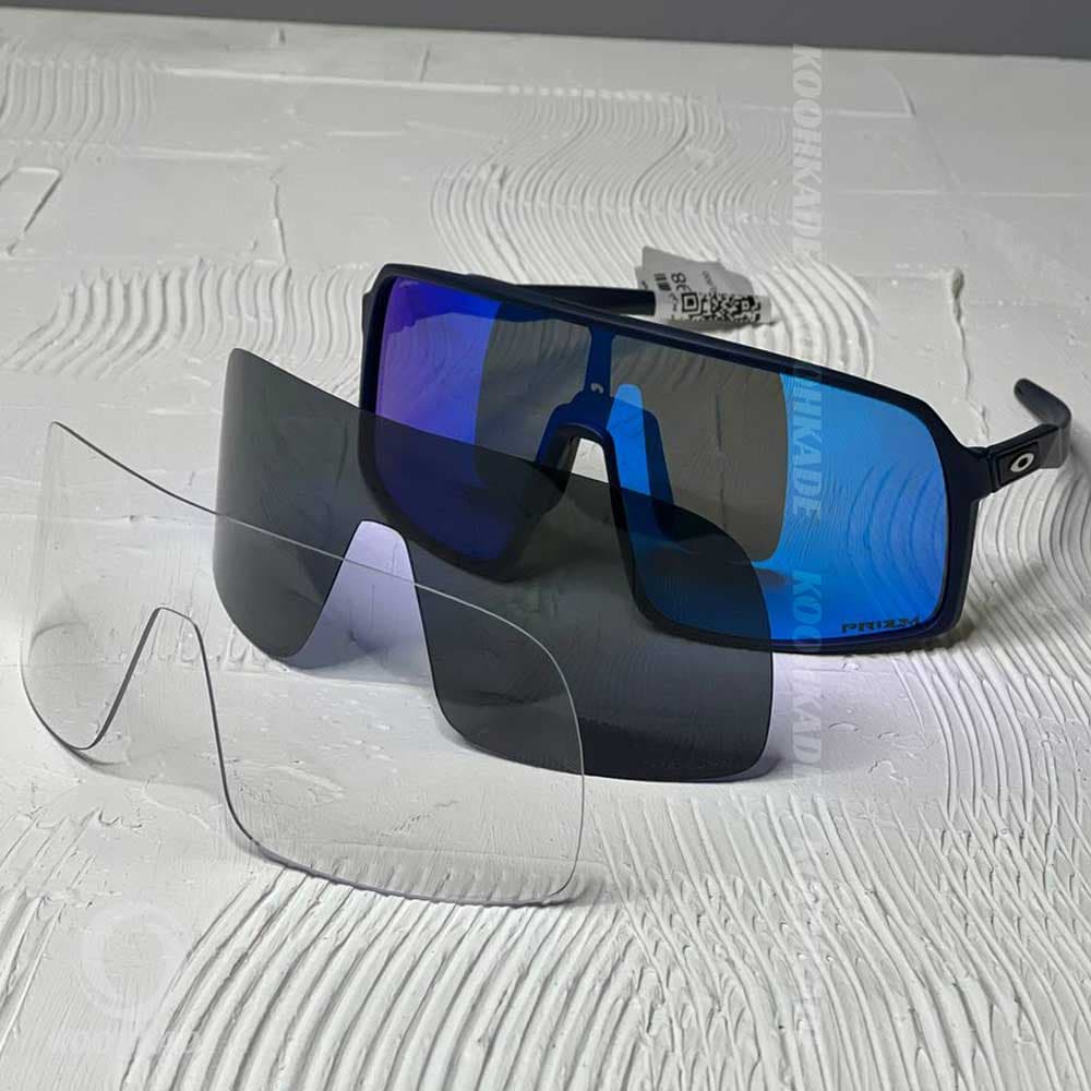 عینک ورزشی اوکلی Navy frame — تصویر ۳