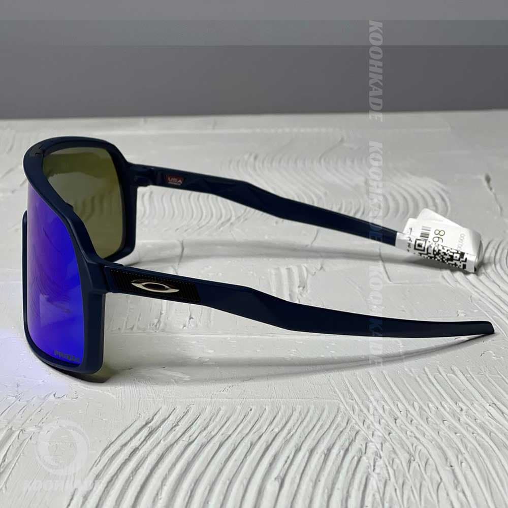 عینک ورزشی اوکلی Navy frame — تصویر ۴
