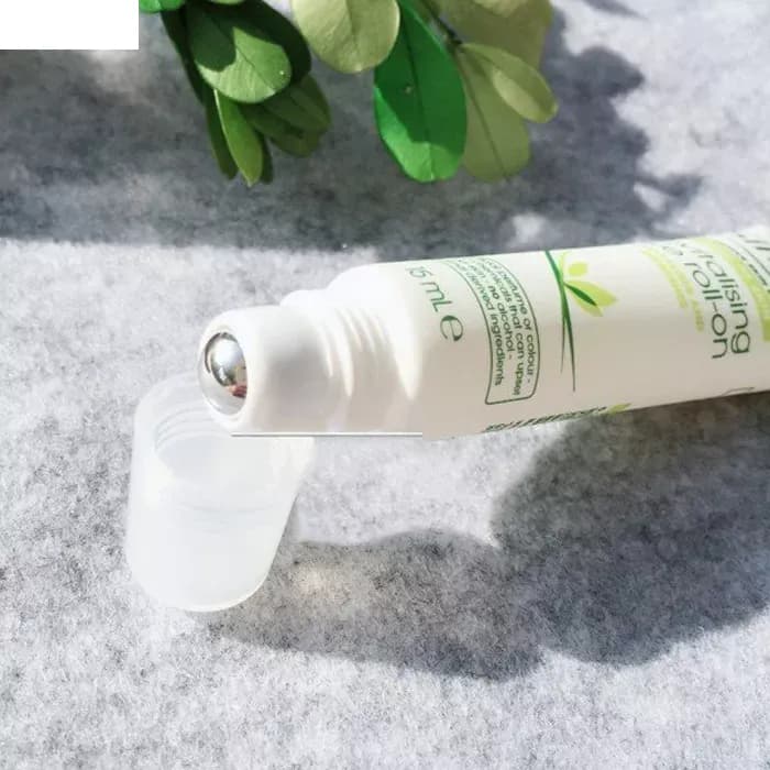 کرم دور چشم رولی Revitalising سیمپل حجم 15 میلی لیتر — تصویر ۵