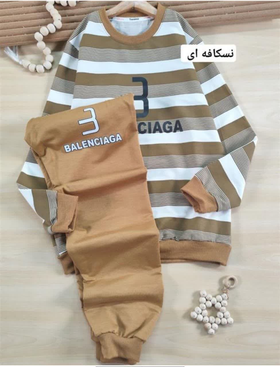 بلوز شلوار راه راه بالنسیاگا — تصویر ۴