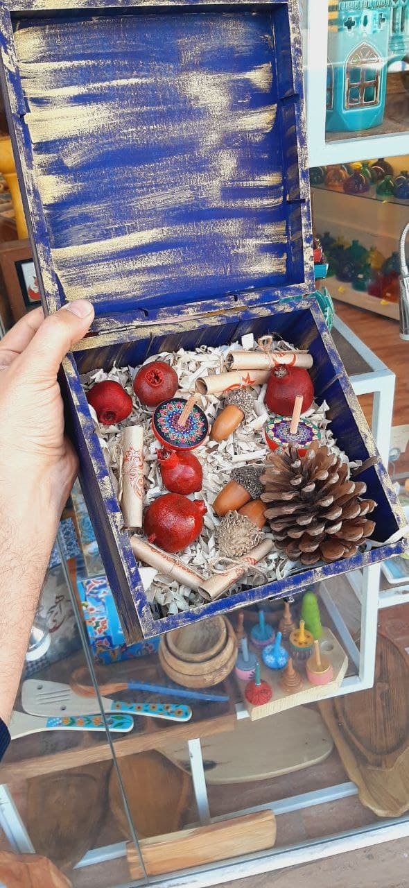 جعبه هدیه شب یلدا کد ۱۰۷ — تصویر ۲