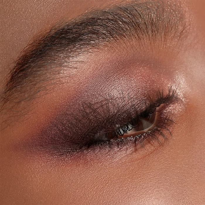 پالت سایه مک Connect In Colour Embedded In Burgundy — تصویر ۳