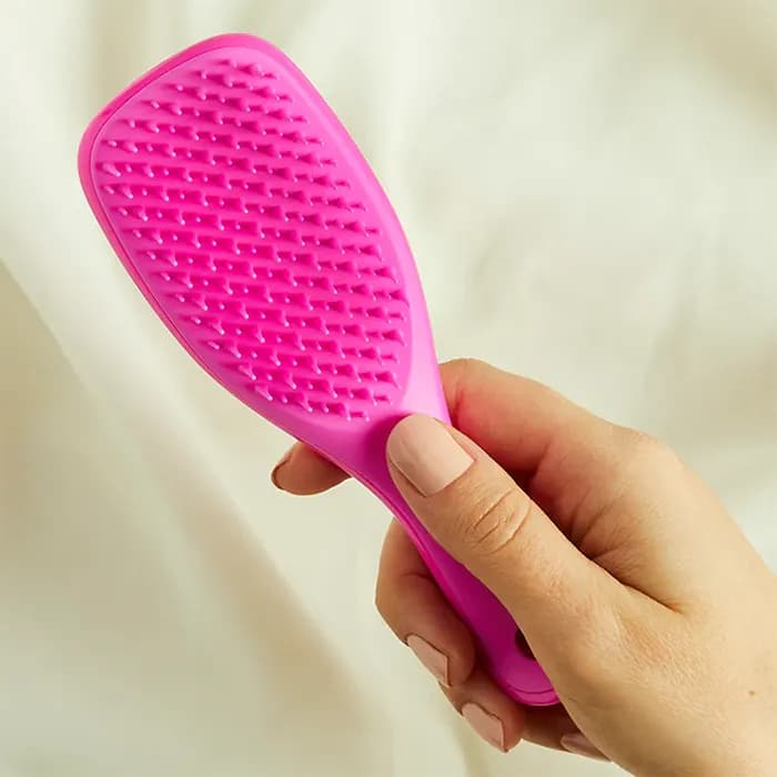 برس مو خیس تنگل تیزر مدل التیمیت دیتنگلر رنگ Runway Pink — تصویر ۴