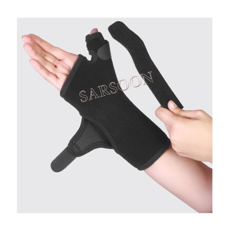 مچ بند آتل دار تک سایز (نئوپرن) (با آتل شست) طب و صنعت کد36800 Free Size Neoprene Wrist & Thumb Splint — تصویر ۲