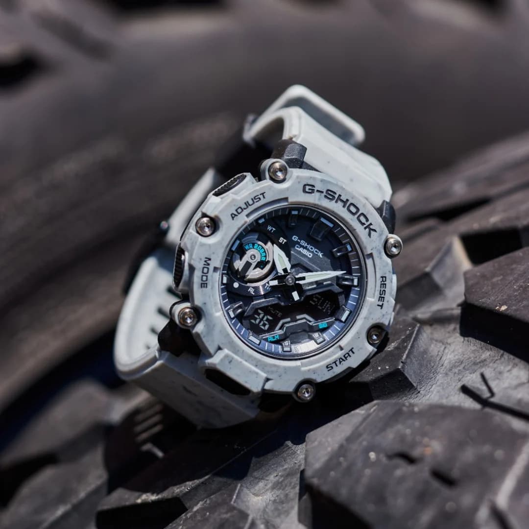 ساعت مچی مردانه کاسیو جی شاک اصل مدل GA-2200SL-8ADR — تصویر ۴