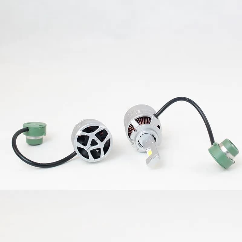 هدلایت کانپکس D4S W6
