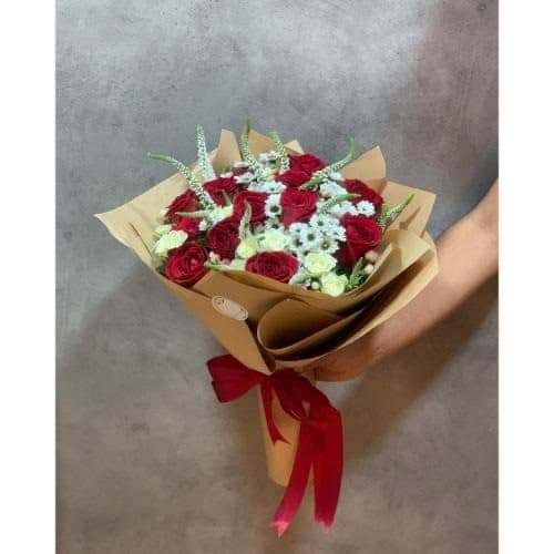 گل فروشی نزدیک نان و شیرینی سرو حبیب الله تهران sh263