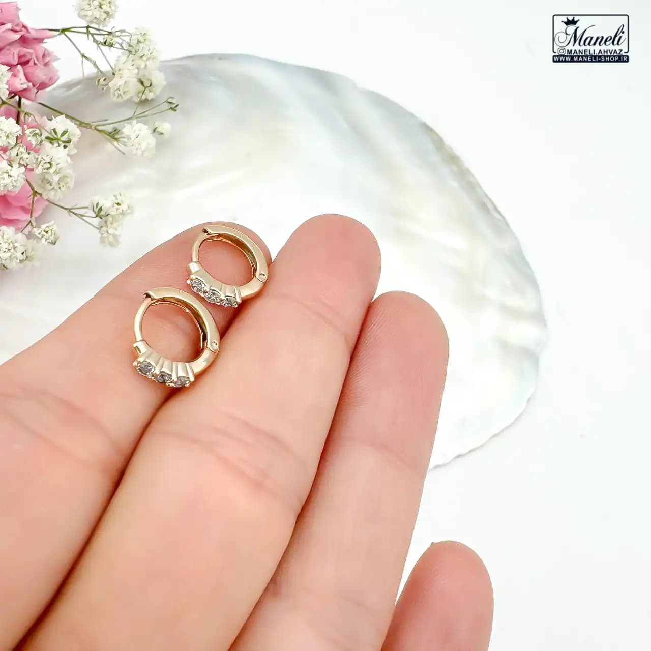 گوشواره حلقه ای نگین دار کوچک ژوپینگ | ضدحساسیت | رنگ ثابت 140305107 — تصویر ۲