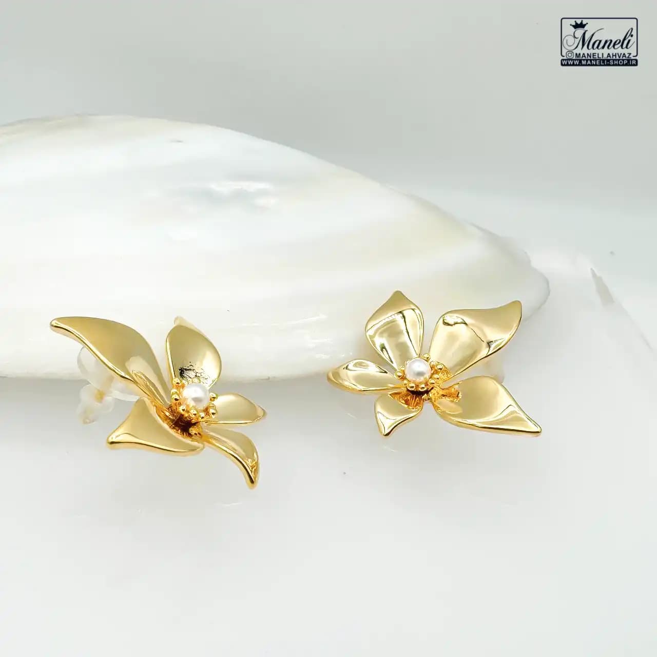 گوشواره طرح گل رنگ طلایی | استیل | رنگ ثابت 14030570 — تصویر ۳