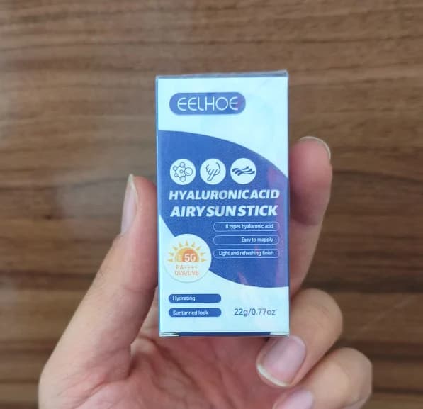 ضد آفتاب استیکی SPF 50 حاوی هیالورونیک اسید ۵۰ میل