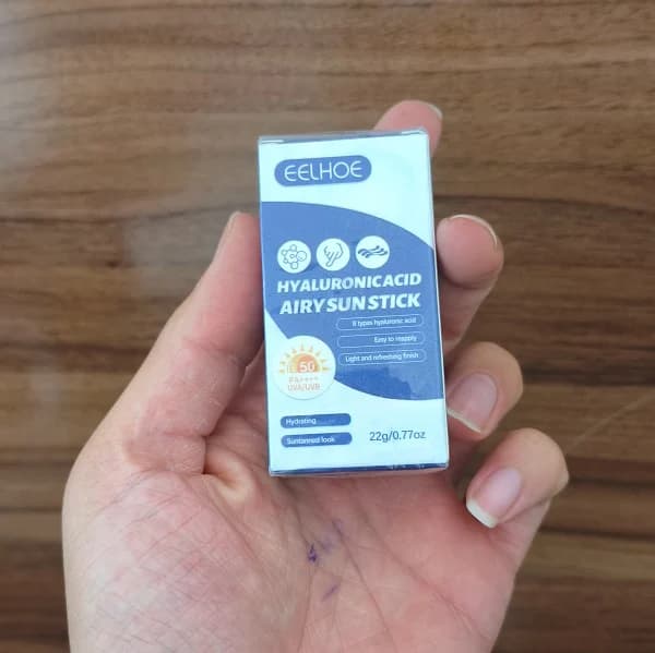 ضد آفتاب استیکی SPF 50 حاوی هیالورونیک اسید ۵۰ میل — تصویر ۴