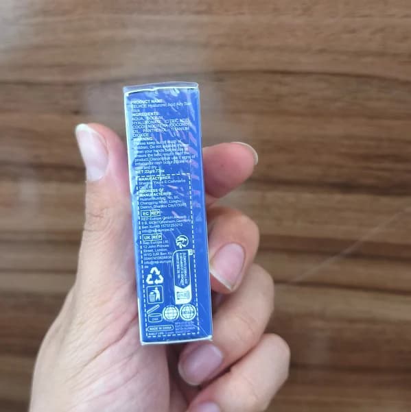 ضد آفتاب استیکی SPF 50 حاوی هیالورونیک اسید ۵۰ میل — تصویر ۲