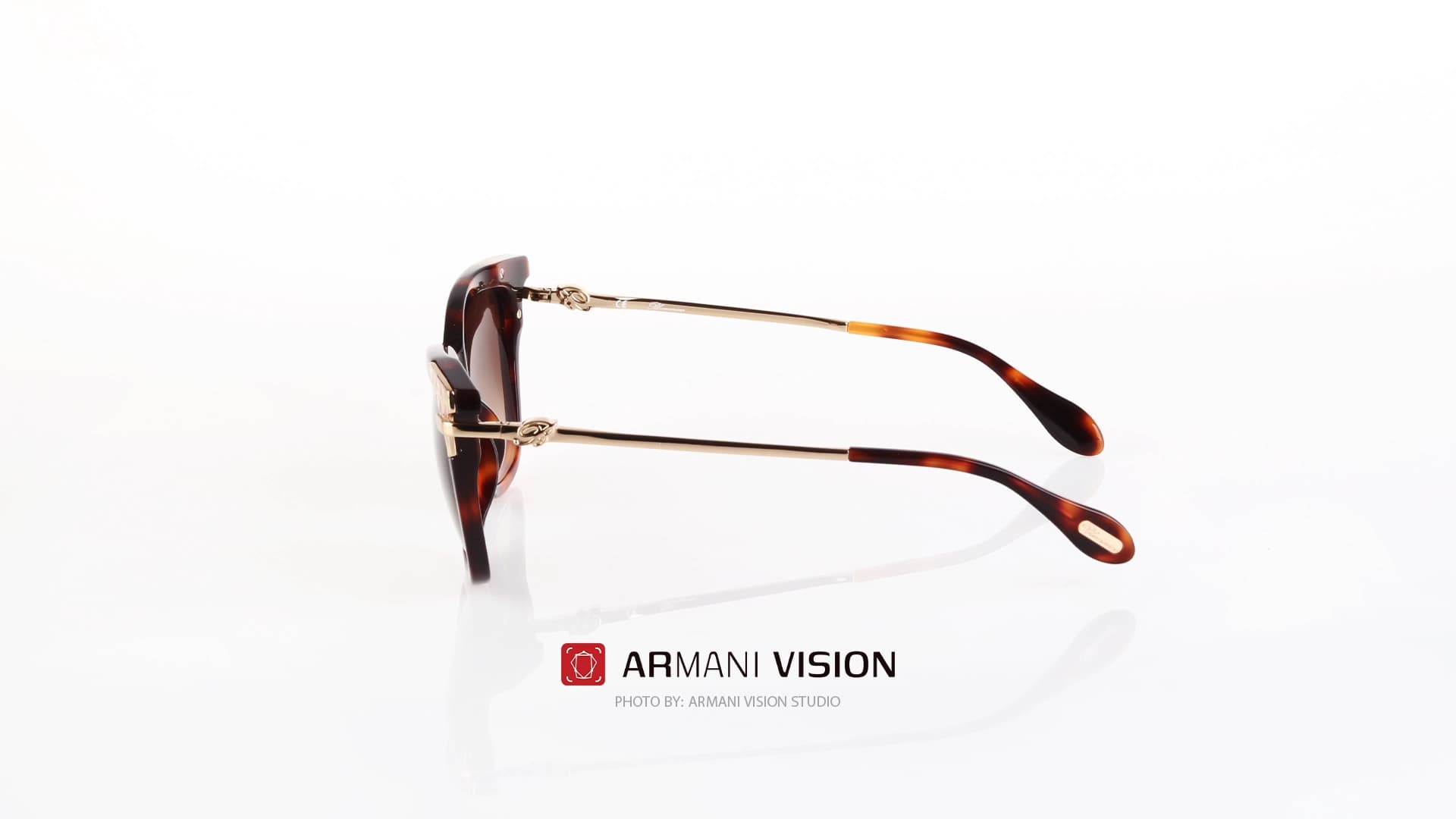 عینک بلومارین BLUMARINE – SBM164S – 9AJ — تصویر ۵