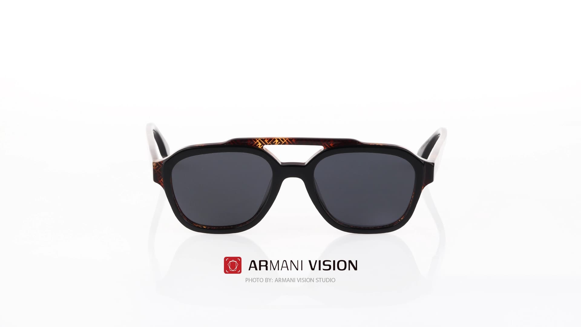 عینک فندی FENDI – FE40076U – 1A — تصویر ۲