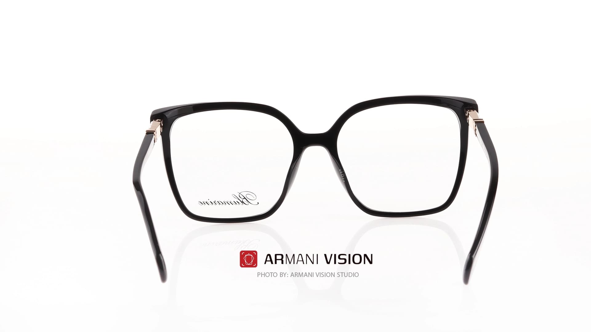 عینک بلومارین BLUMARINE – VBM826S – 700 — تصویر ۳