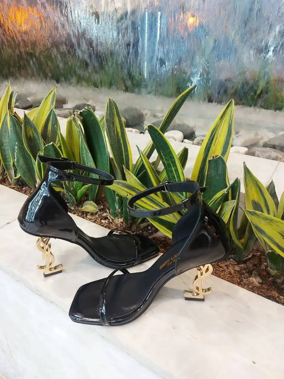 صندل مجلسی YSL پاشنه 9 سانت (ضمانت کیفیت)کد 6076 — تصویر ۲