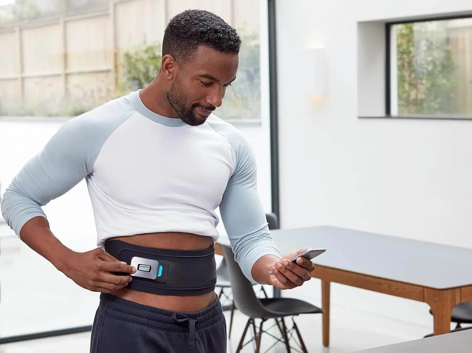 کمربند الکتریکی لاغری و عضله ساز شکم Slendertone Unisex Connect Abs — تصویر ۲